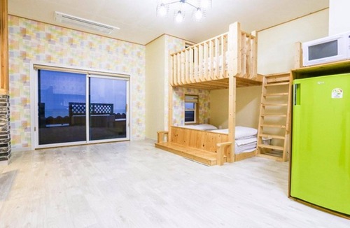 Chungmak-tong House | Buan Sowon Pension
