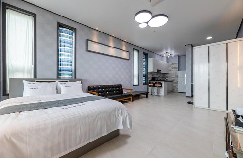 Byeonsan House | Buan Tomynspa Pension