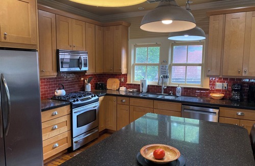 Chimney Rock House | BUBBA'S BIG HOUSE Fourth Of July special! Chimney Rock and Lake Lure CLOSE!