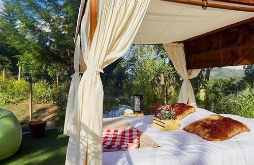 Retiro Hotel | BubbleSky Glamping