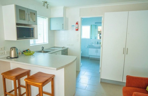 Tawa Hotel | Bucket Tree Lodge