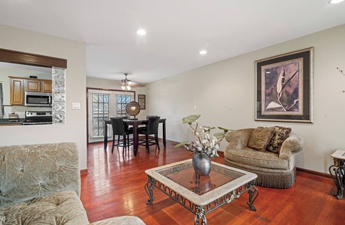 Columbus House | Buckeye Oasis