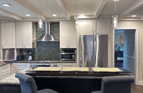 North Buckhead House | Buckhead, Infinity edge poo, outdoor fireplace and hot tub, MAJOR INTERNATIONAL SPORTING EVENT