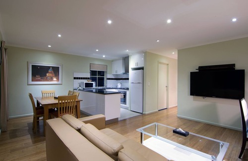 Highett Apartment | Buckingham Apartment