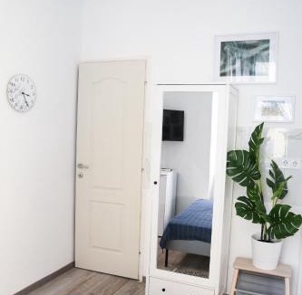 Castle Hill Apartment | Buda Central Mini Studios