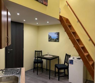 Nepszinhaz negyed Apartment | Budapest Studio Apartman