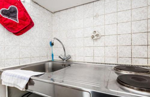 Hoehenberg Apartment | Budget Friendly Apartments Cologne