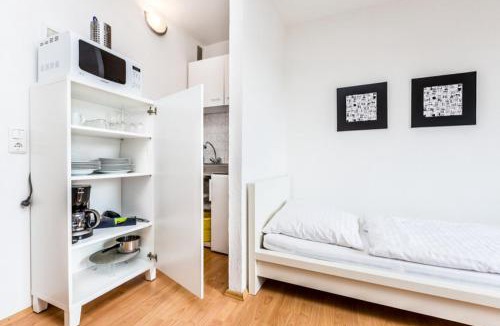 Hoehenberg Apartment | Budget Friendly Apartments Cologne