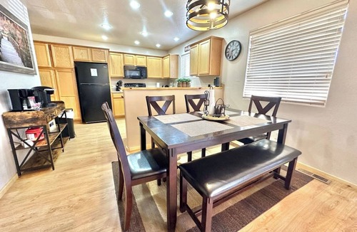 Zane Grey House | Budget Friendly Cabin with two Fire Pits