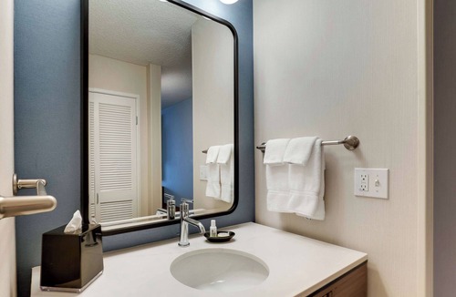 Mayo Clinic Hotel | Budget-Friendly Getaway! 3 Modern Units, Pet-Friendly, with Outdoor Pool!