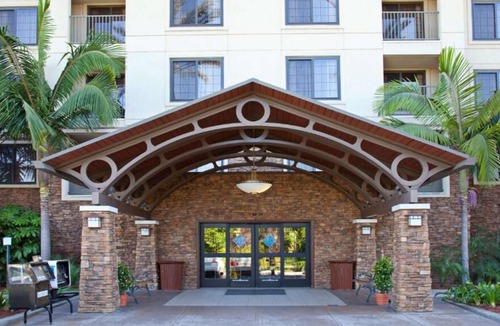 Anaheim Resort Resort | Budget-Friendly Getaway! 2 Modern Units, Pet-Friendly, with Free Breakfast