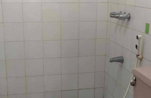 Malate Condo | Budget-friendly hostel in Pasay, Manila