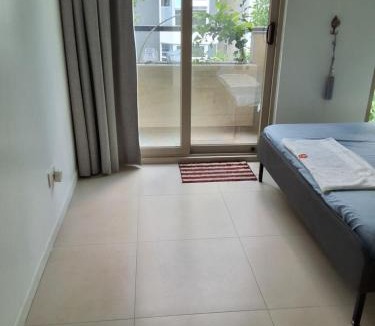 Centara Grand Island Apartment | Budget friendly room for rent in hulhumale