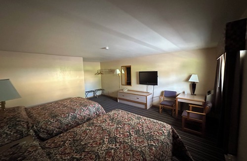Cambridge Hotel | Budget Inn