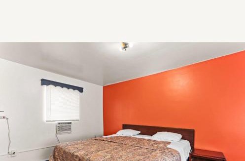 Flint Hotel | Budget INN