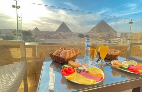 Al Manial Apartment | Budget Single Room
