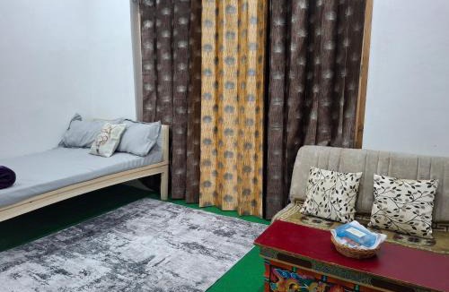 Leh Apartment | Budget stay