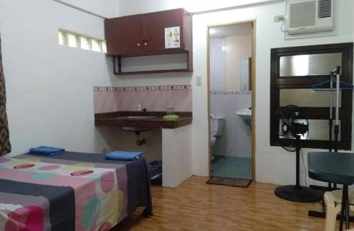 Pio del Pilar House | Budget Studio Unit in Makati