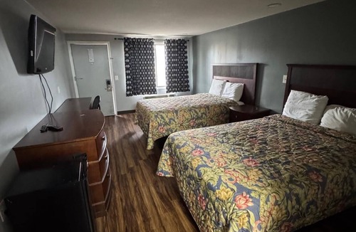 Columbus Hotel | Budgetel Inn & Suites
