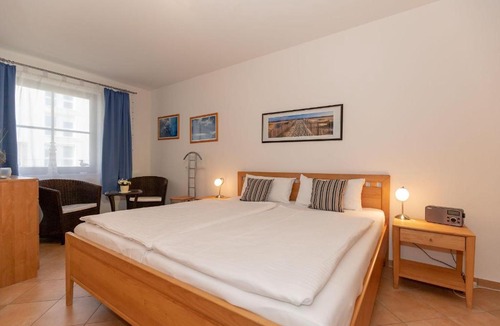 Kuehlungsborn Apartment | Buesumer-Ring-Haus-Leuchtturmblick-295
