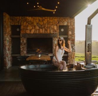 George Cabin | Buff & Fellow Eco Cabins