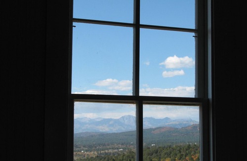 Durango House | BUILT FOR FUN! Real Train Depot of Oscar-winning Film with AMAZING VIEWS (North)