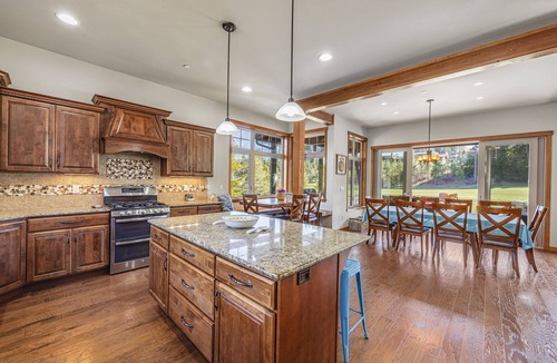 Cle Elum House | Built for Time Together! Suncadia At It's Best | Greenside Spa + GameRm
