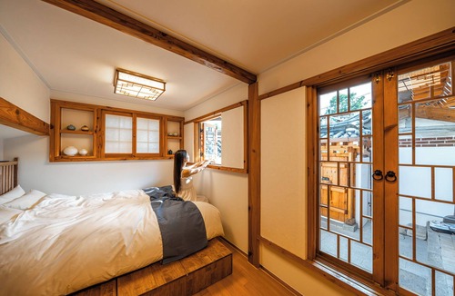 Gahoe-dong House | Bukchondami