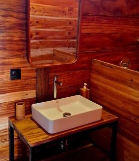 Sumbawa Barat Hotel | Bukit Samudra