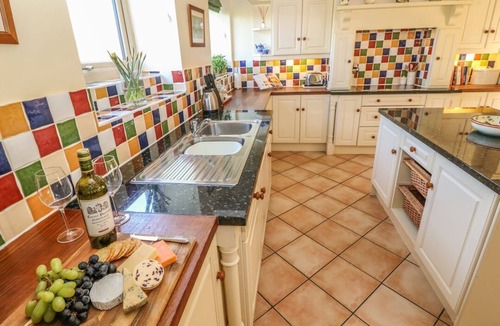 Millhouse Green House | Bullace Barn, Millhouse Green