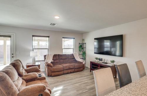 Bullhead City House | Bullhead City Home w/Mtn View, By Colorado River
