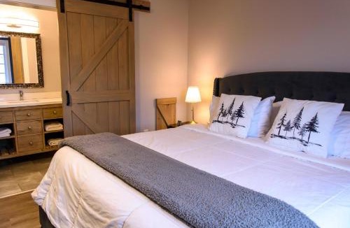 Pilley's Island Hotel | Bumblebee Bight Inn
