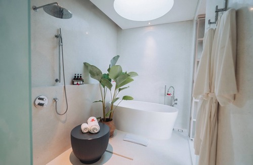 Kemenuh Resort | Bumi Kinar Skylight