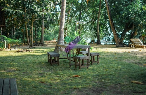 Karimunjawa Islands Cabin | Bunga Jabe Beach