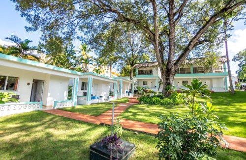 El Batey House | Bungalow #10 at Waterfront Playa Alicia