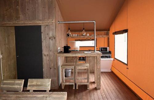 Meolans-Revel Other | Bungalow avec clim, animaux acceptés - 2 pers. - API-1-52-2511