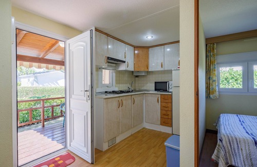 Balea House | Bungalow 'B1' with Private Pool, Private Terrace and Wi-Fi