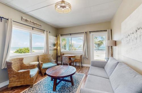 Indian Shores House | Bungalow Beach Place 5