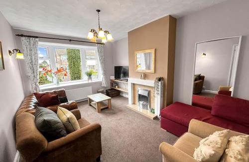 Harrogate House | Bungalow in Harrogate - Garden & Drive - Sleeps 4