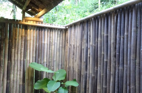 Batu Karas House | Bungalow tropical king bed
