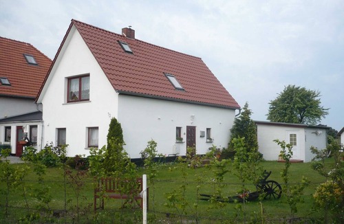 Hiddensee Apartment | Bungalow - Vacation House Zeeck