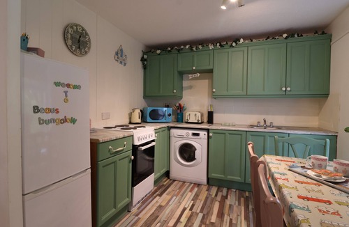 St. Ann's Chapel House | Bungalow w/pool access @ Honicombe Holiday Village with pool and fitness access