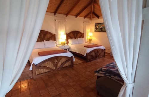 Garabito House | BUNGALOWS SANLAZ