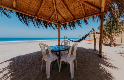 Punta Sal House | Bungalows Sol y Mar