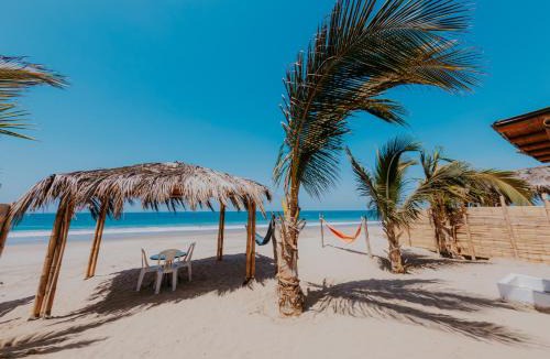 Punta Sal House | Bungalows Sol y Mar