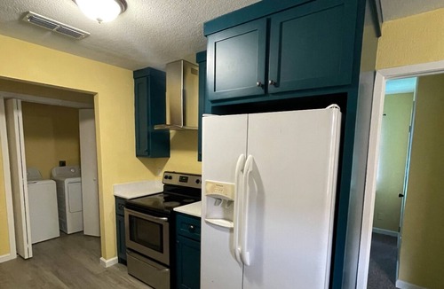 Harlingen House | Bunk Bed In Shared Room In Harlingen TX! 2D