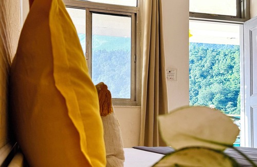 Tapovan Hostel | Bunk Hostel Rishikesh