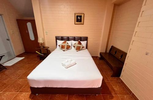 Kamphaeng Phet Apartment | Bunraksa Resort