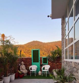 Bullawala Ski Chalet | Buraans