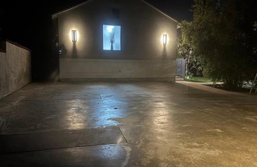 Burbank House | Burbank - Starlight Hills Private Luxury Guest House